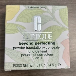 Clinique Beyond Perfecting Powder Foundation plus Concealer